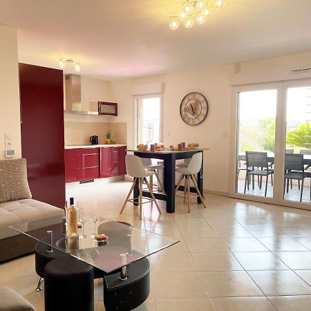 Tres Bel Appartement -Residence Avec Piscine Sur Le Toit Et Vue Panoramique Saint-Raphael  Bagian luar foto